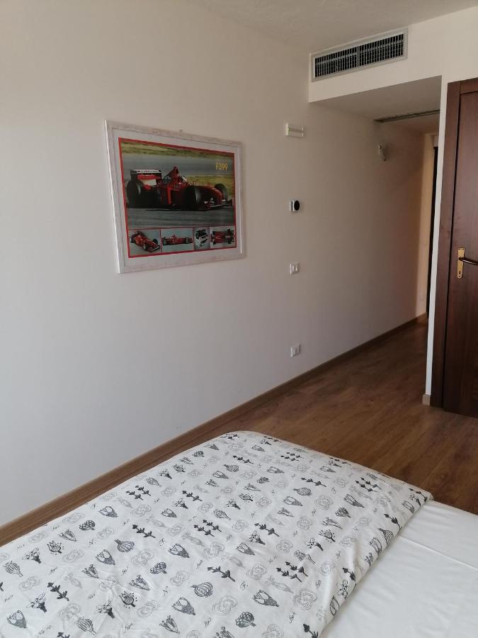 Ferrari Formula 1 Hotel Orio al Serio Exterior photo